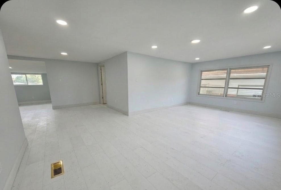 37414 NORTHSIDE DRIVE, ZEPHYRHILLS, FL, 33541 photo 4