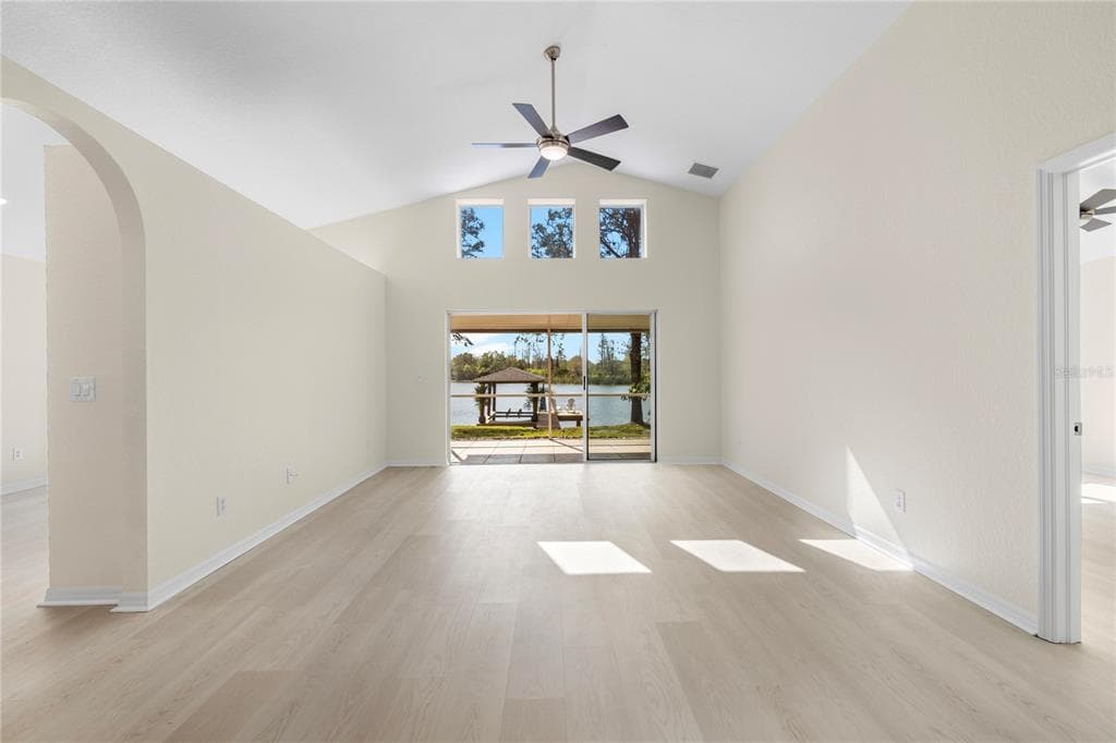 1240 VINETREE DRIVE, BRANDON, FL, 33510 photo 4