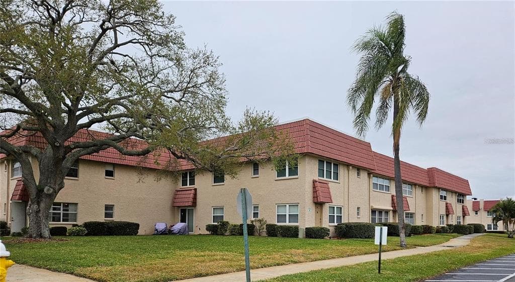 10037 62ND TERRACE, Unit# 9, ST PETERSBURG, FL, 33708