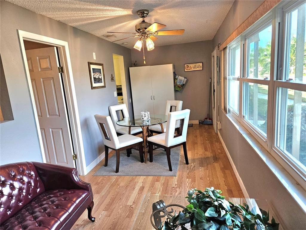 10037 62ND TERRACE, Unit# 9, ST PETERSBURG, FL, 33708 photo 4