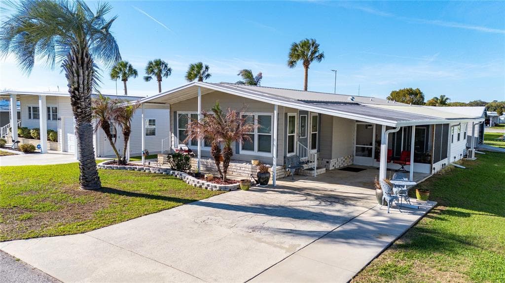 36701 GRACE AVENUE, ZEPHYRHILLS, FL, 33542 photo 2