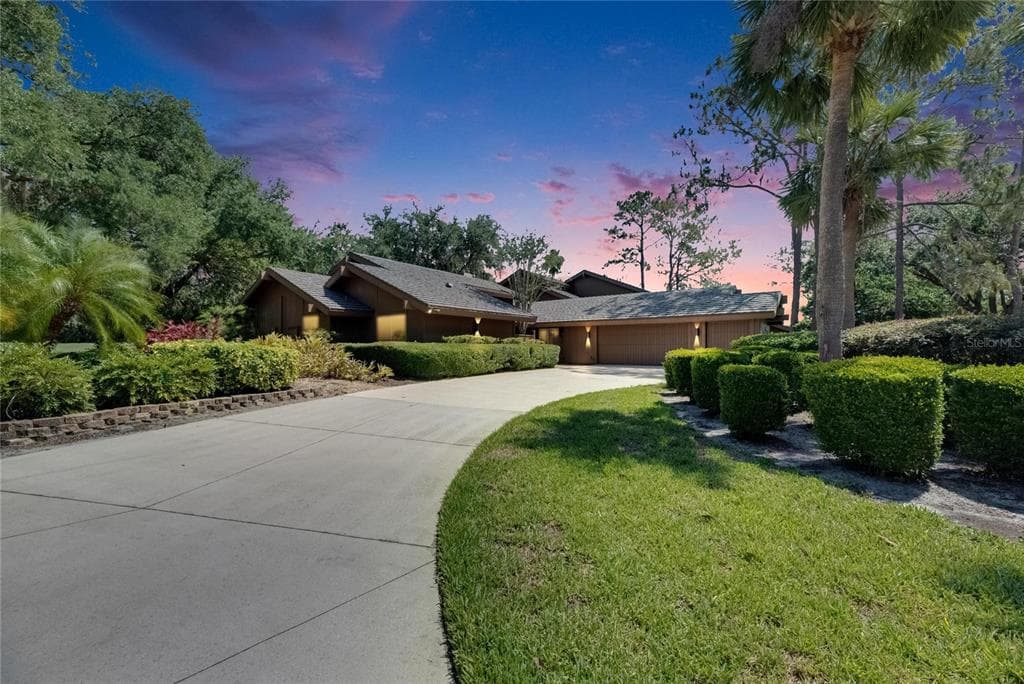 29903 BAYWOOD LANE, WESLEY CHAPEL, FL, 33543