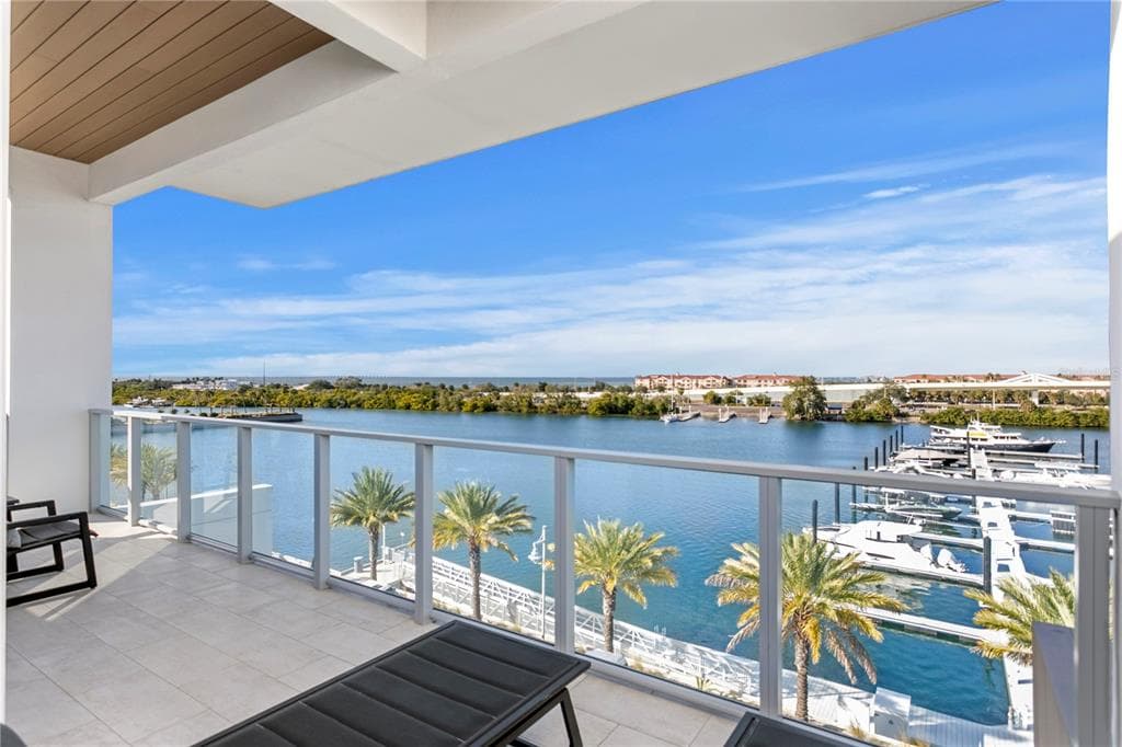 5142 MARINA WAY, TAMPA, FL, 33611 photo 2