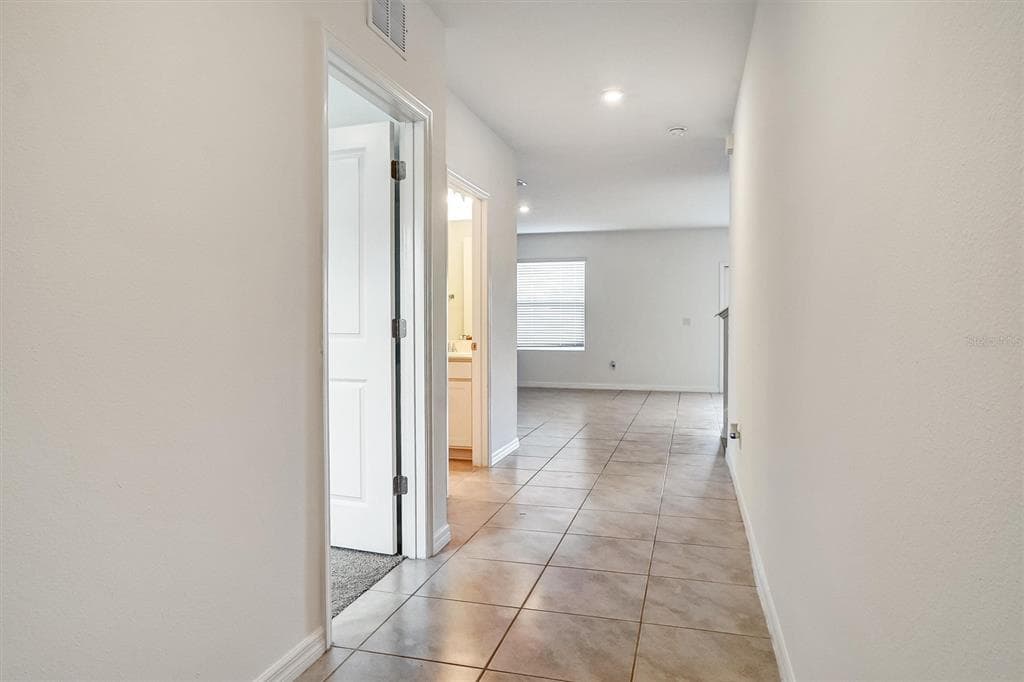 6803 BRANHAM MILL COURT, ZEPHYRHILLS, FL, 33542 photo 3