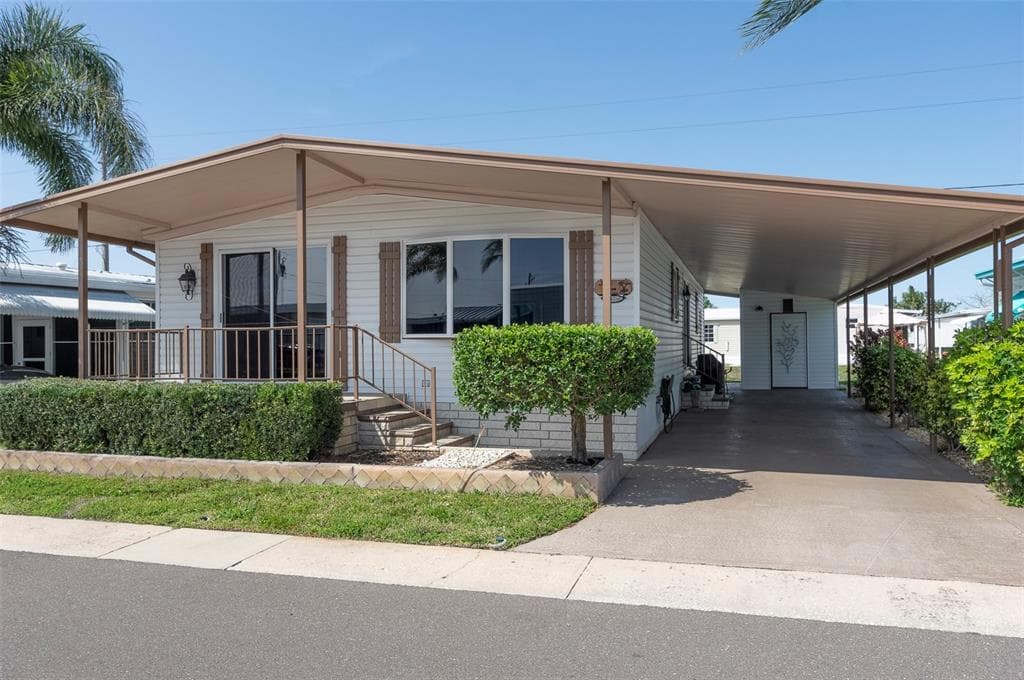 34236 CANAL DRIVE, Unit# 236, PINELLAS PARK, FL, 33781 photo 2