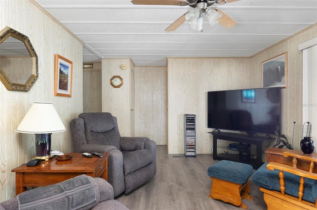 34236 CANAL DRIVE, Unit# 236, PINELLAS PARK, FL, 33781 photo 4