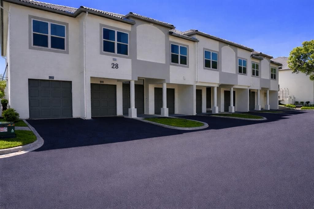 636 ARBOR LAKE LANE, TAMPA, FL, 33602