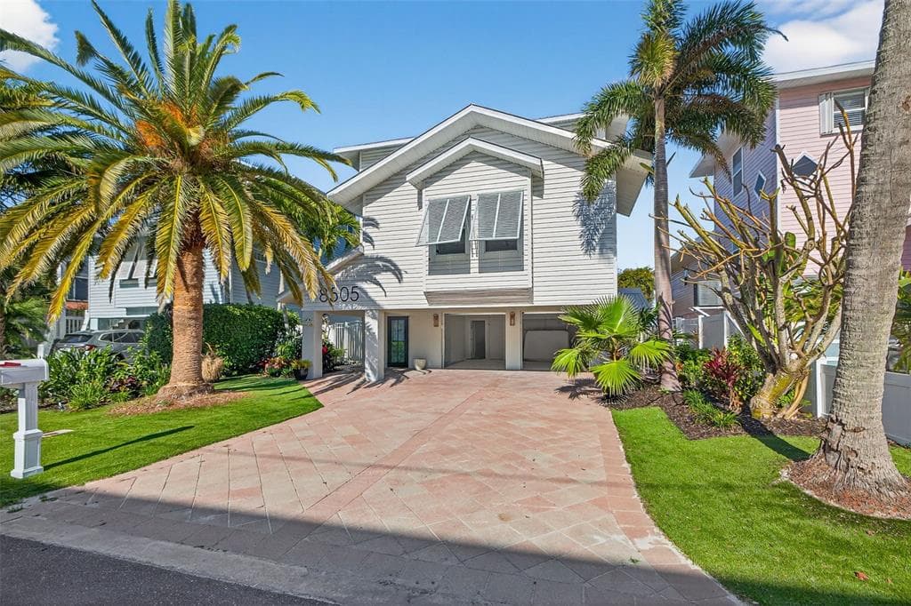 8505 BLIND PASS DRIVE, TREASURE ISLAND, FL, 33706 photo 4