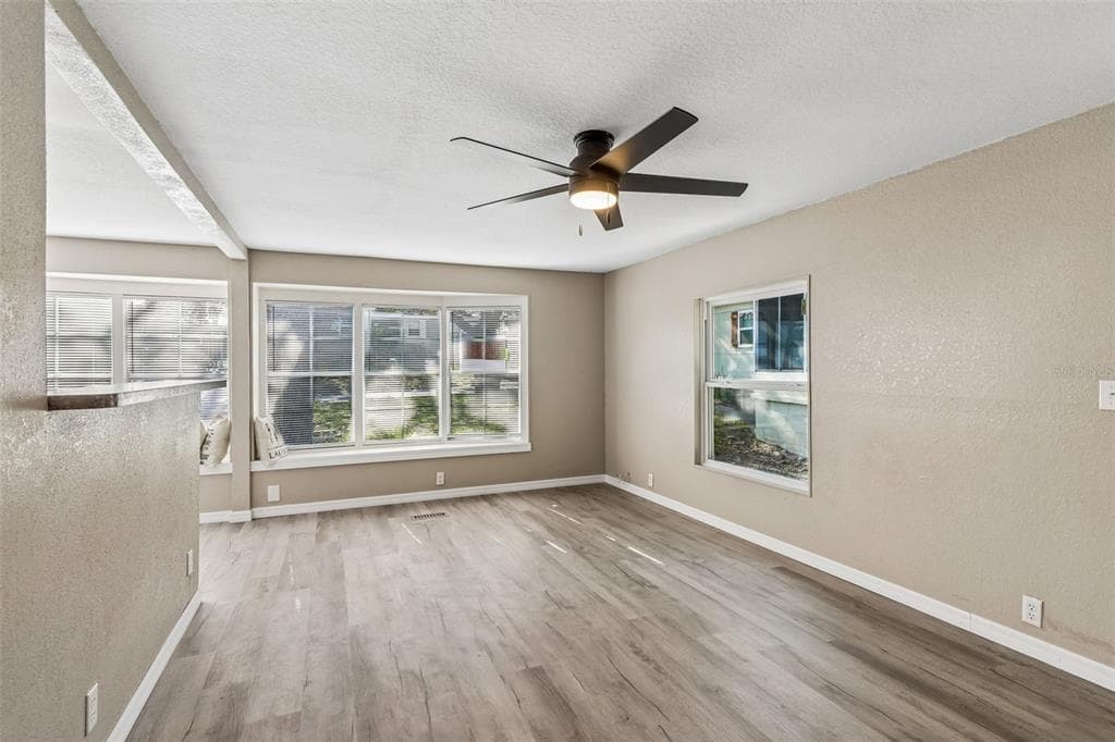 823 ELKAN DRIVE, TARPON SPRINGS, FL, 34689 photo 4