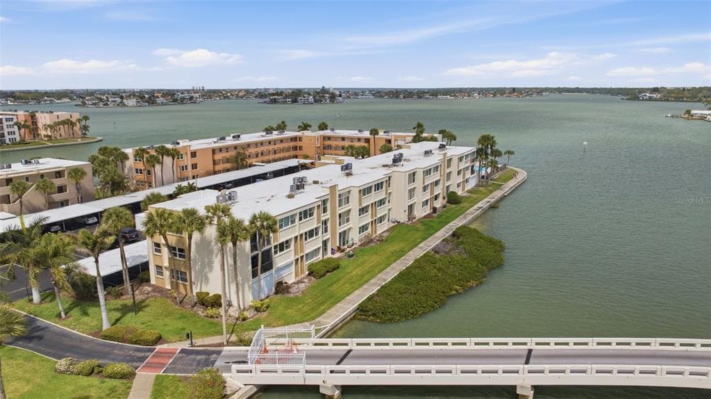 7465 BAY ISLAND DRIVE, Unit# 112, SOUTH PASADENA, FL, 33707