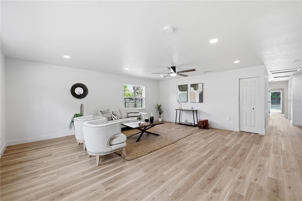 2711 WASHINGTON ROAD, VALRICO, FL, 33594 photo 3