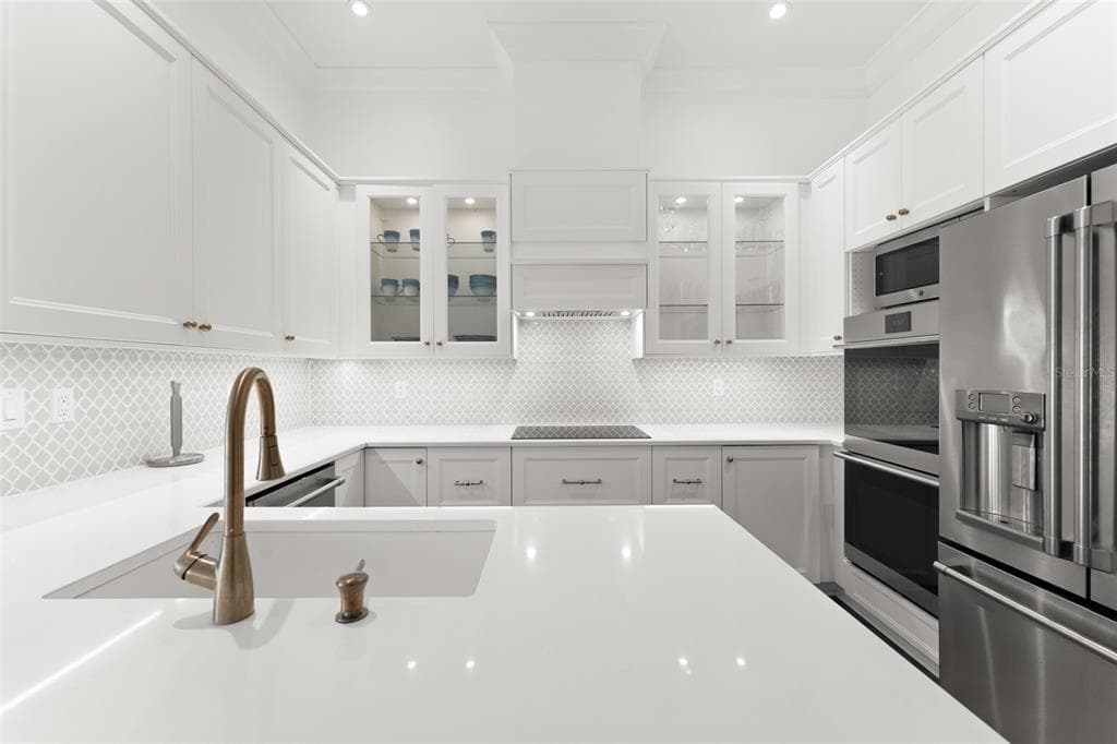 625 TROPICAL BREEZE WAY, TAMPA, FL, 33602 photo 3