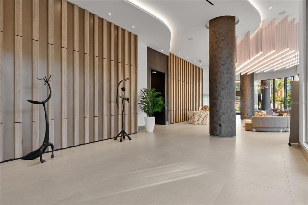 275 1ST AVENUE, Unit# 2702, ST PETERSBURG, FL, 33701 photo 4