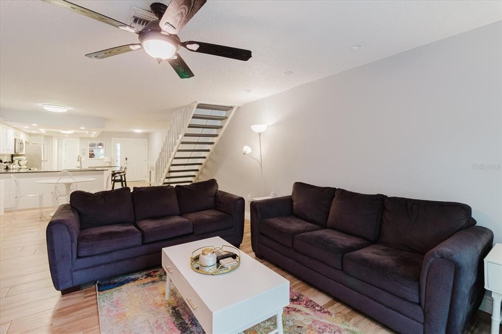 208 ST IVES DR, PALM HARBOR, FL, 34684 photo 3