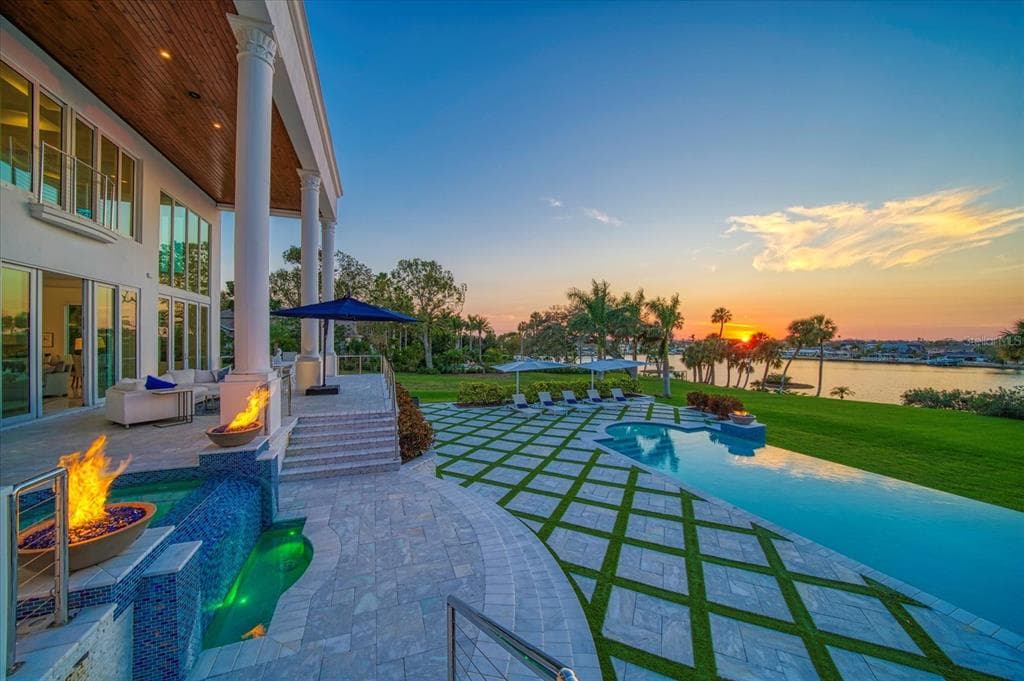 110 HARBOR VIEW LANE, BELLEAIR BLUFFS, FL, 33770 photo 5