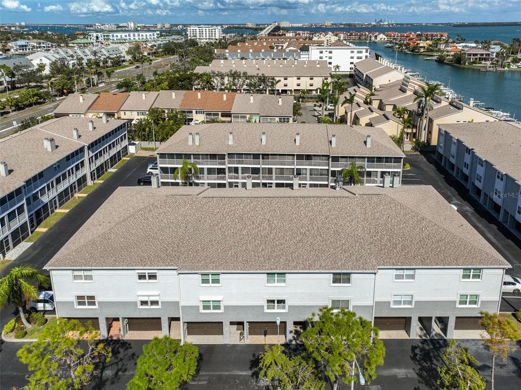 521 PINELLAS BAYWAY, Unit# 202, ST PETERSBURG, FL, 33715