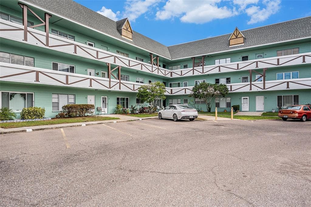 2043 DENMARK STREET, Unit# 65, CLEARWATER, FL, 33763 photo 4