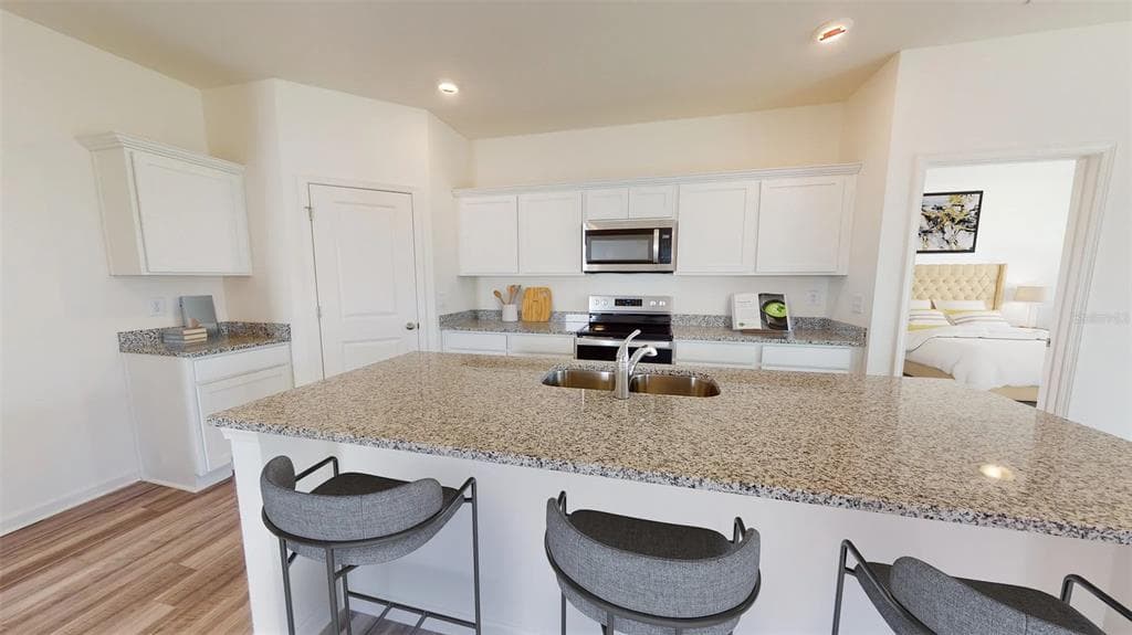 8383 MARGO ANN STREET, BROOKSVILLE, FL, 34613 photo 3