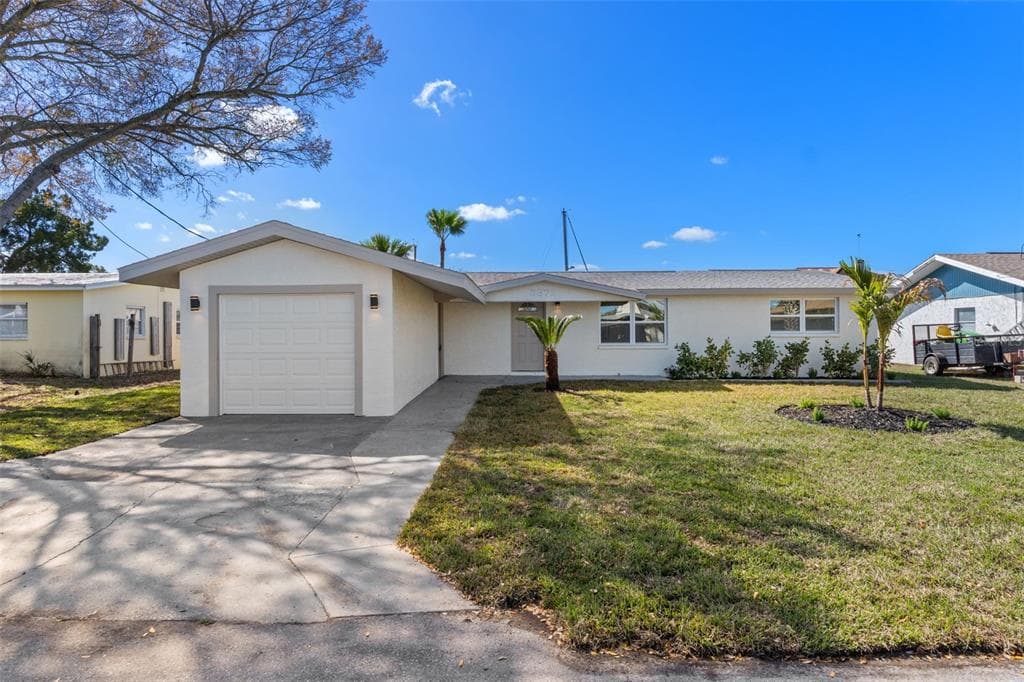 3372 Minnow Creek Drive, Hernando Beach, FL, 34607