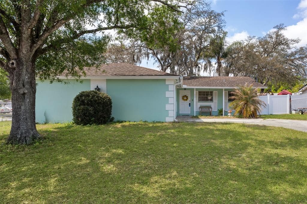 502 Avocado Circle, Brandon, FL, 33510
