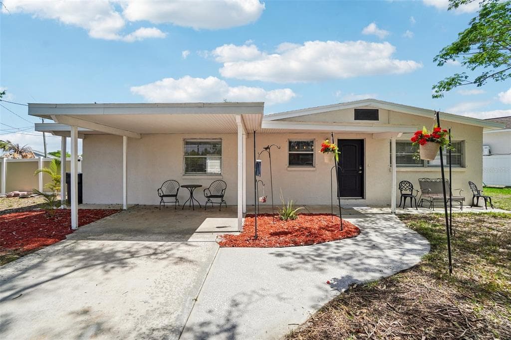 541 Firefly Lane, Apollo Beach, FL, 33572