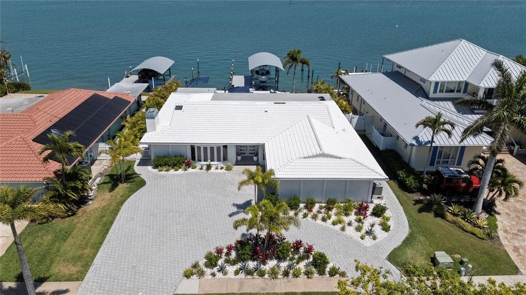 631 Harbor Island, Clearwater Beach, FL, 33767