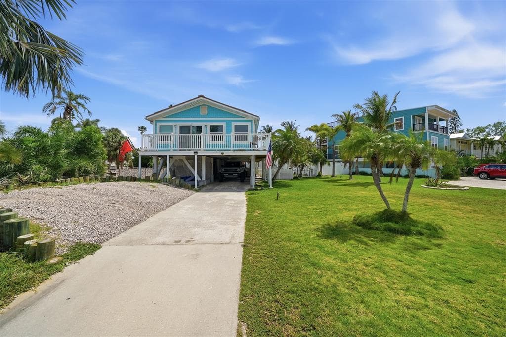 15823 Redington Drive, Redington Beach, FL, 33708