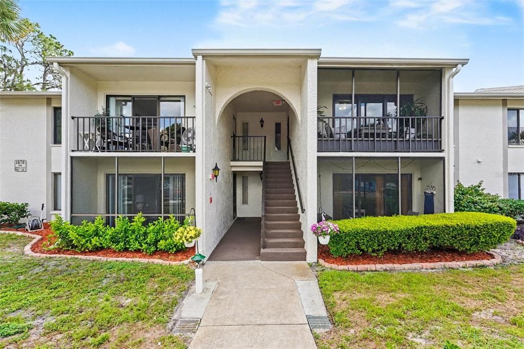 1870 Pine Ridge Way W, Unit D2, Palm Harbor, FL, 34684