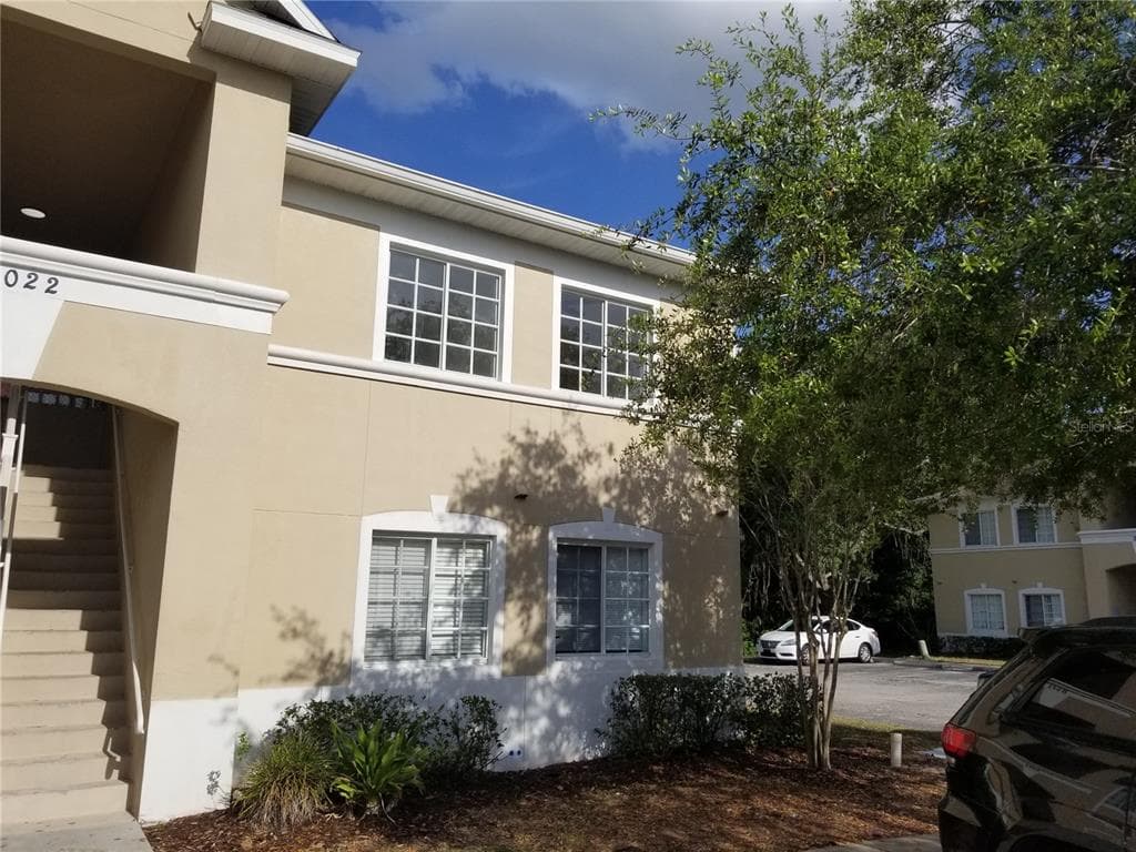 6022 Portsdale Place, Unit 202, Riverview, FL, 33578