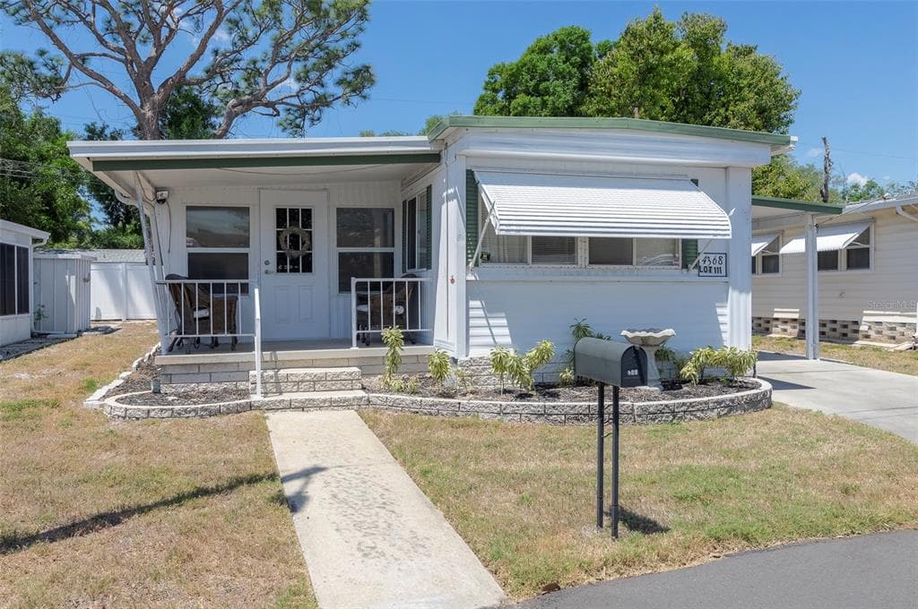 4368 72nd Way N, Unit 111, St Petersburg, FL, 33709