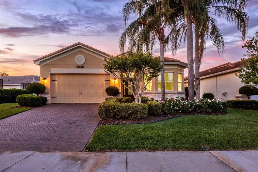 2415 Oakwood Preserve Drive, Wesley Chapel, FL, 33543