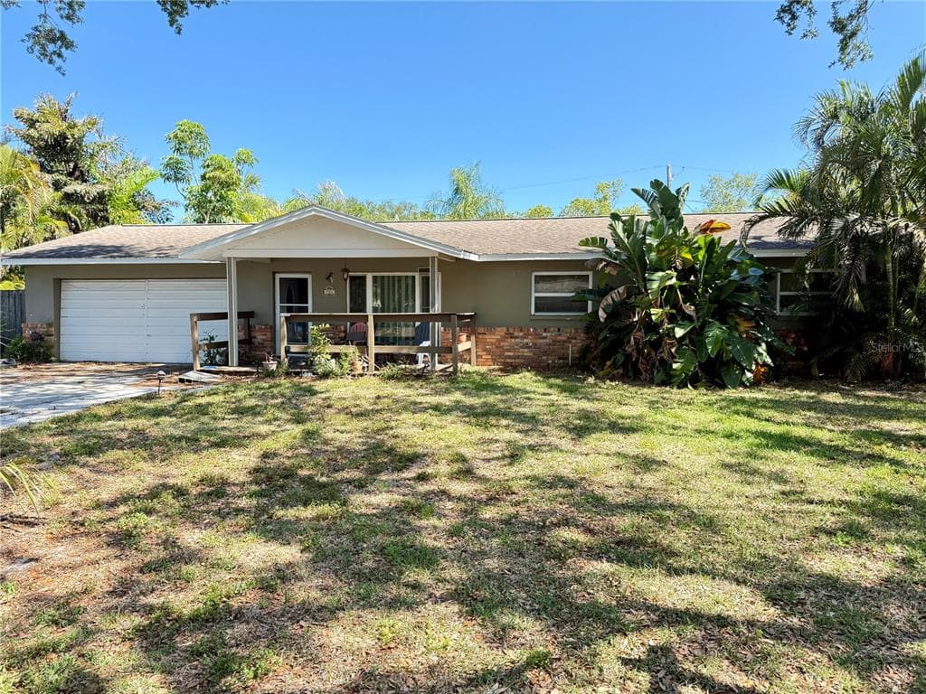 720 15th Avenue SW, Largo, FL, 33770