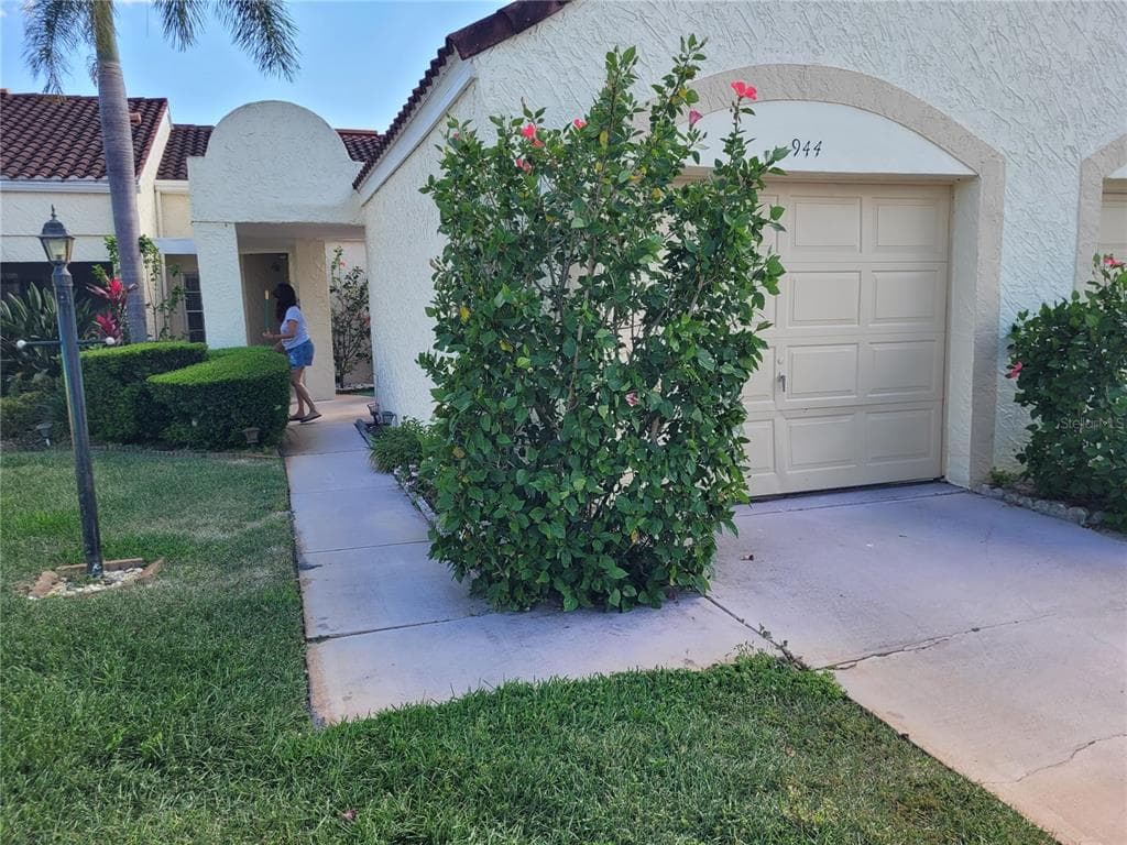 944 Madrid Drive, Palm Harbor, FL, 34684