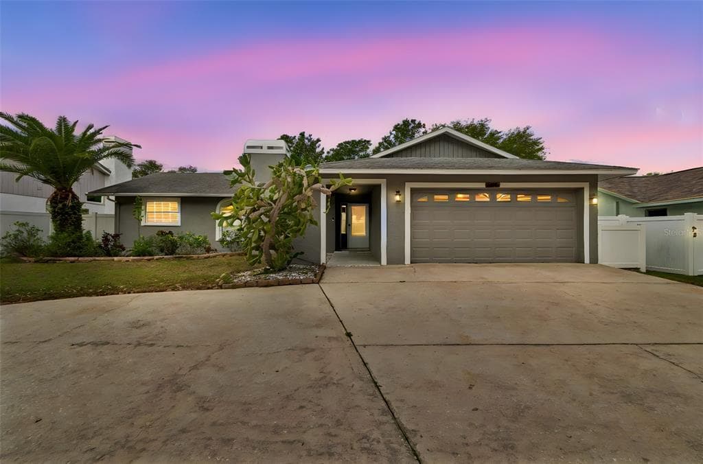 2554 Rolling Oaks Drive, Palm Harbor, FL, 34683