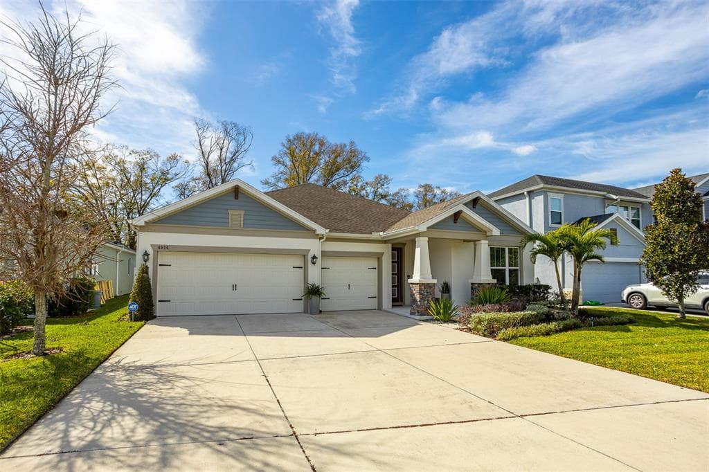 4914 Lakeshore Oaks Court, Tampa, FL, 33624