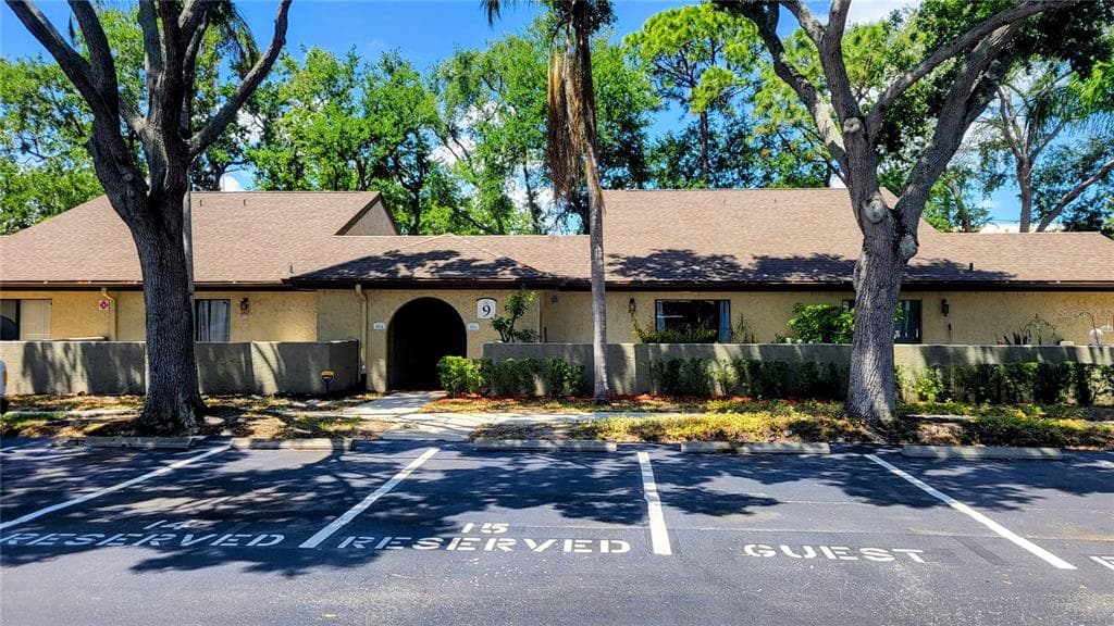 6262 142nd Avenue N, Unit 905, Clearwater, FL, 33760