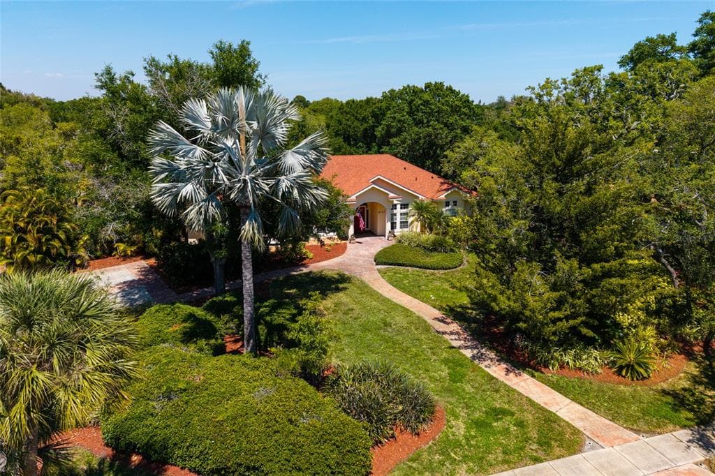 6737 Mango Avenue S, St Petersburg, FL, 33707