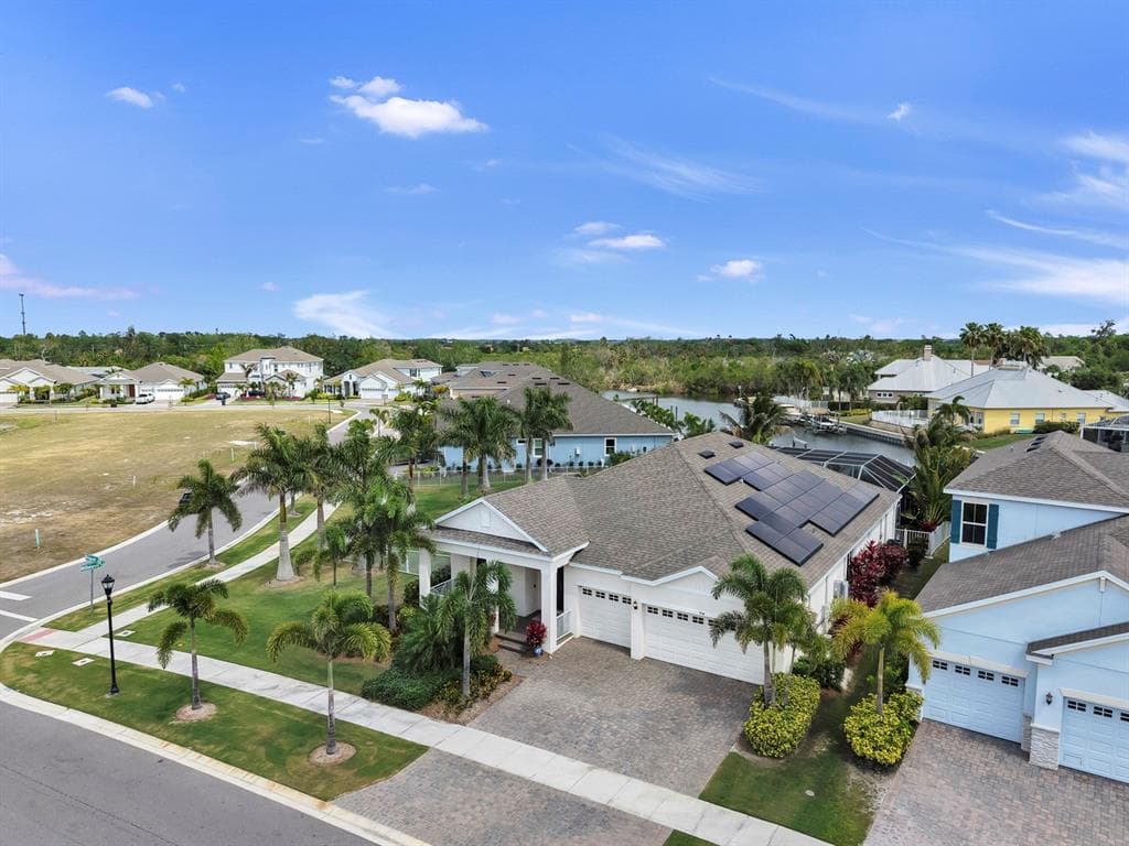 954 Signet Drive, Apollo Beach, FL, 33572