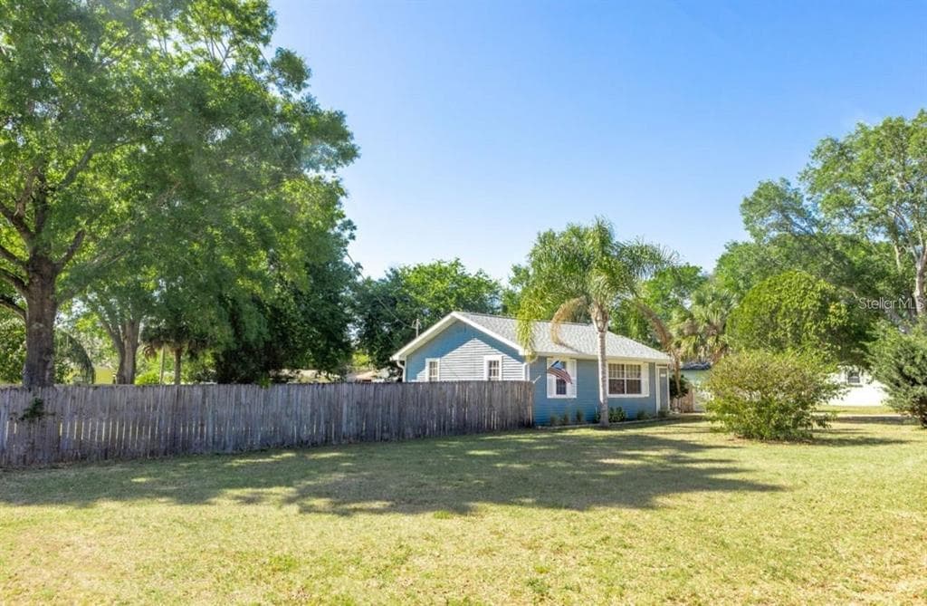 12706 Forest Street, Tampa, FL, 33612