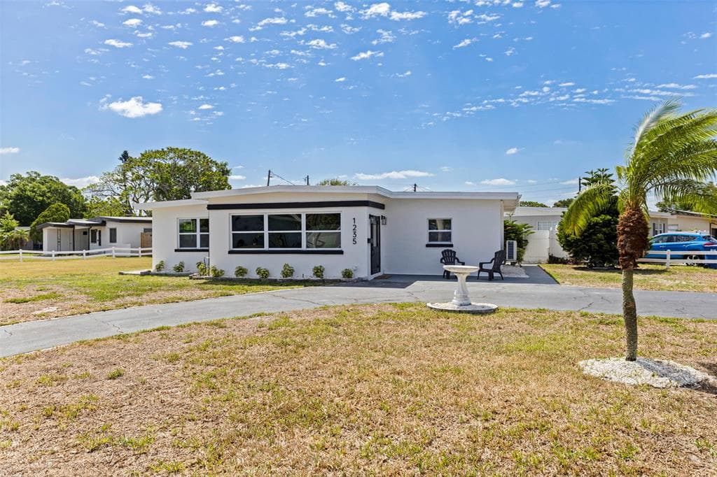 1235 45th Street N, St Petersburg, FL, 33713