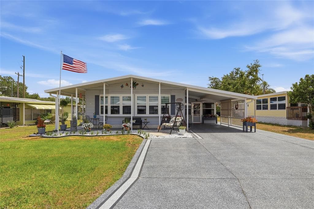 36620 Kay Avenue, Zephyrhills, FL, 33542