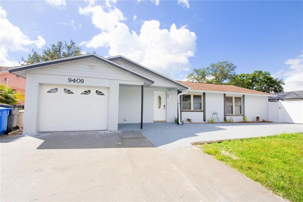 9409 Lonsdale Court, Tampa, FL, 33615