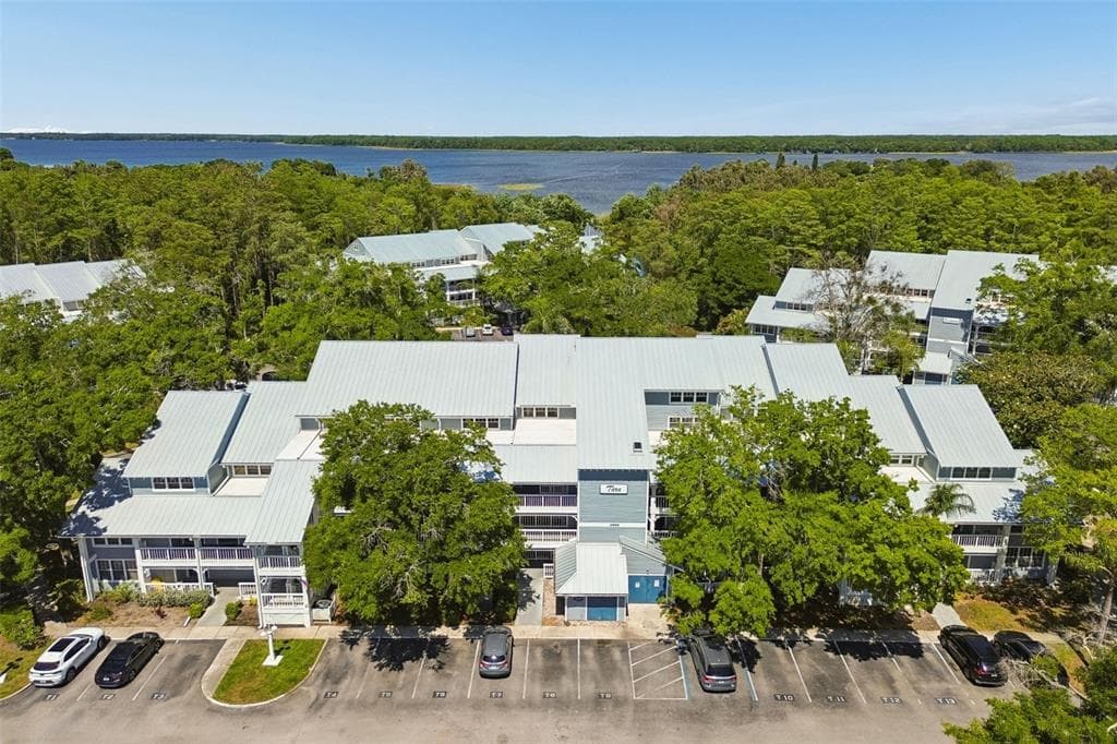 2599 Dolly Bay Drive, Unit 302, Palm Harbor, FL, 34684