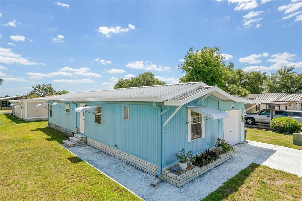 3204 Pond Hollow Street, Wesley Chapel, FL, 33543