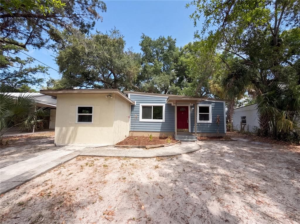 4010 E Paris Street, Tampa, FL, 33610