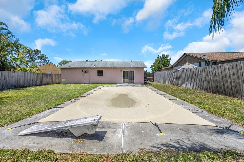 12704 128TH LANE, LARGO, FL 33774 photo 5