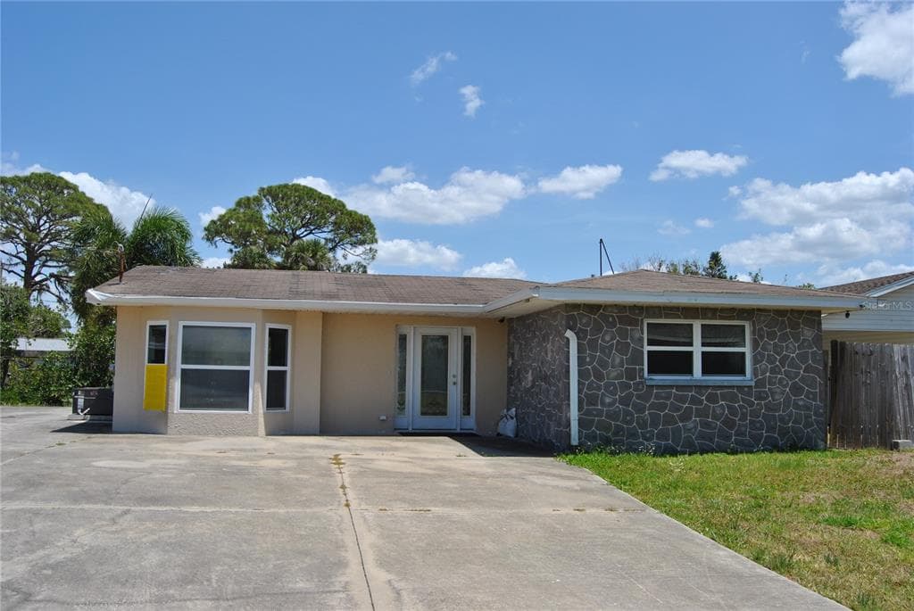 119 18TH STREET, RUSKIN, FL 33570