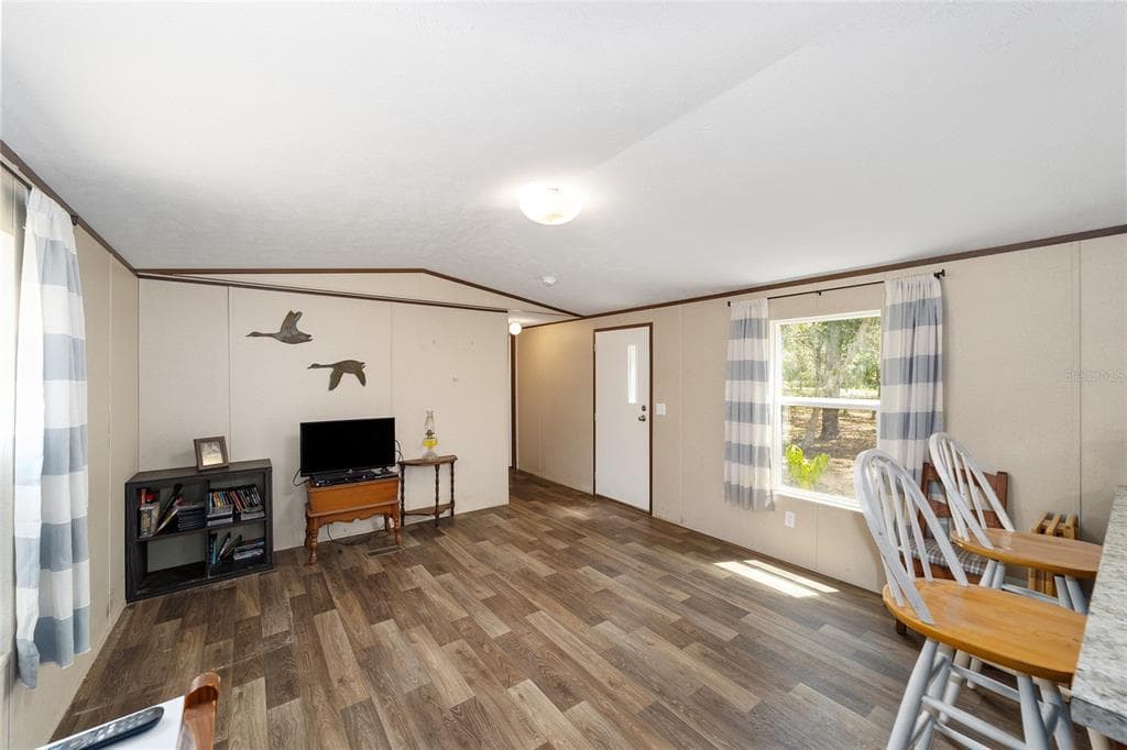 9088 BERKSHIRE Avenue, INVERNESS, FL 34452 photo 5