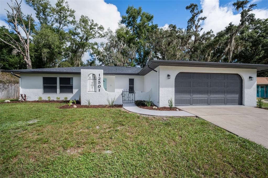12501 SHADOW RIDGE BOULEVARD, HUDSON, FL 34669 photo 2