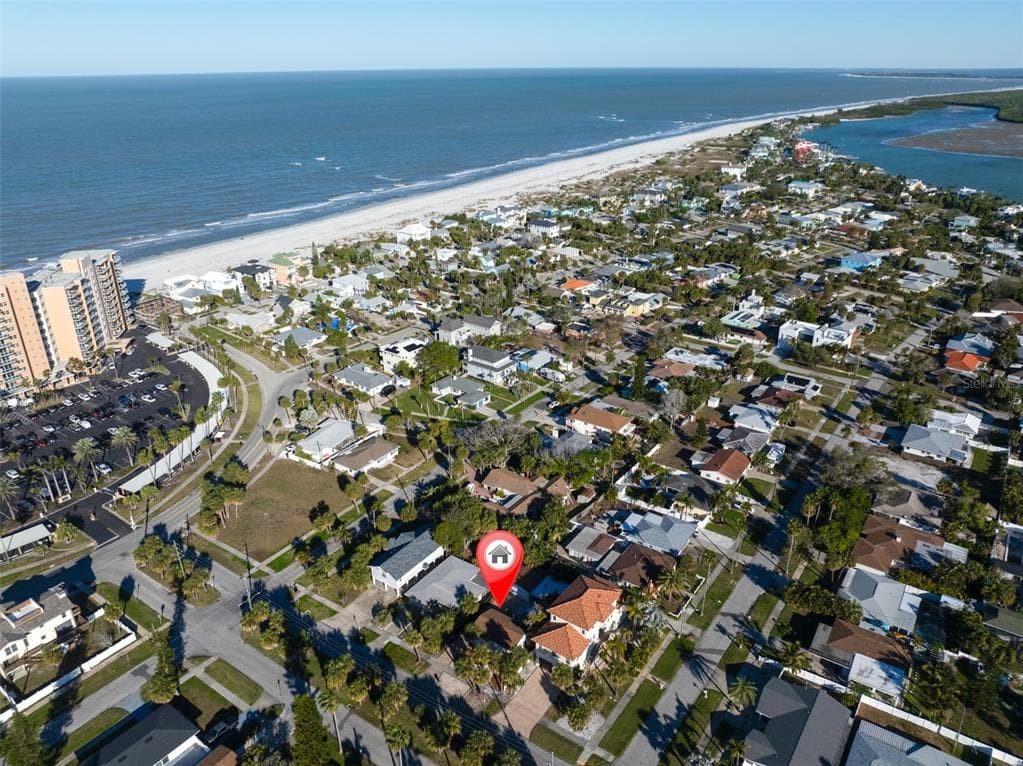 46 KIPLING PLAZA, CLEARWATER BEACH, FL 33767 photo 3